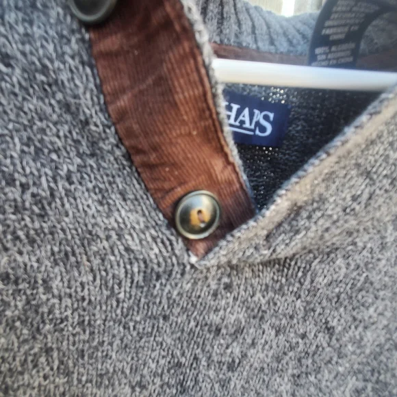 Chaps  3 Button Sweater with Corduroy Elbow Patches Men's Size XL EUC - Picture 3 of 9